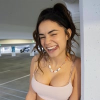 Jameliz Benitez Smith (@jellybeanbrains) on SnackV| SnackVideo