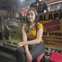 Si+montok+tante+semok
