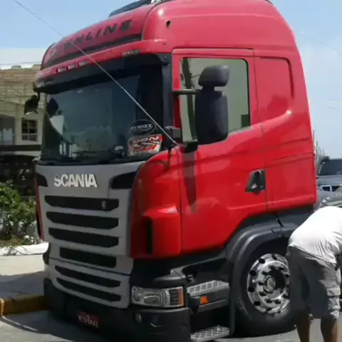 caminhão rebaixado scania
