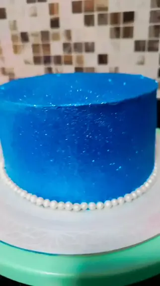 bolo azul claro com glitter masculino