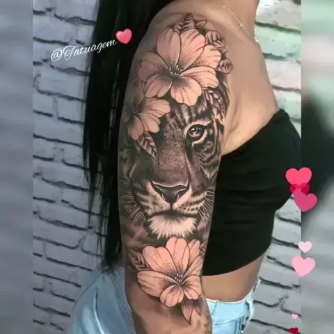 tatuagem braço feminina