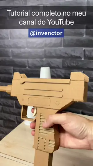 Como Fazer Uma AK47 de Papelão que Dispara - Arma de Papelão Fácil 