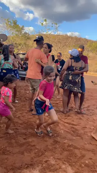 Viral na net, tá aqui 😎 - Naura Almeida & Banda Desejo Sem Limites 💥, Viral na net, tá aqui 😎 - Naura Almeida & Banda Desejo Sem Limites💥, By  É Música