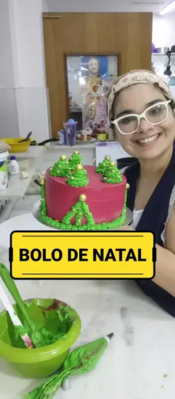 É TENDÊNCIA DE NATAL, BOLO GUIRLANDA DE NATAL