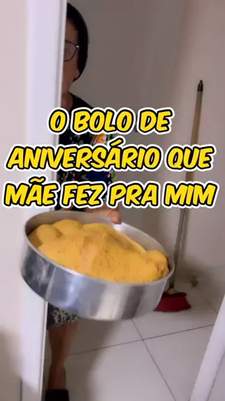 O dia que mãe fez um bolo de aniversário pra mim