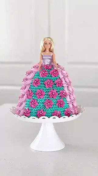 bolo da barbie quadrado de aniversário