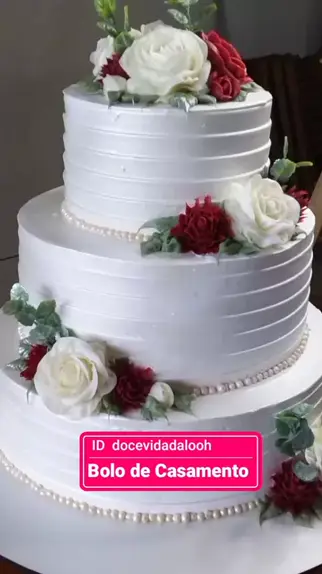 bolo de casamento de chantilly 3 andares