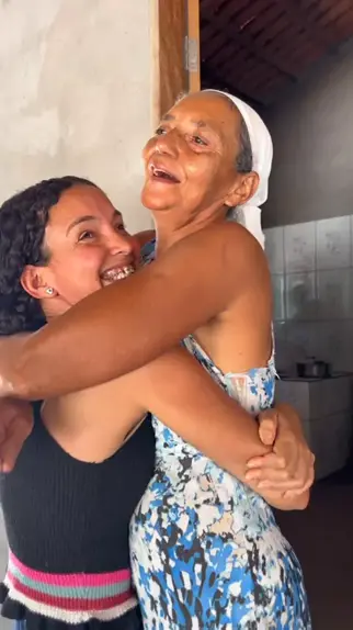 Descubra Porque A Naura Almeida Perdeu A Visão. E Veja Também O Milagre Que  A Cantora Recebeu🙏🙏🙏 