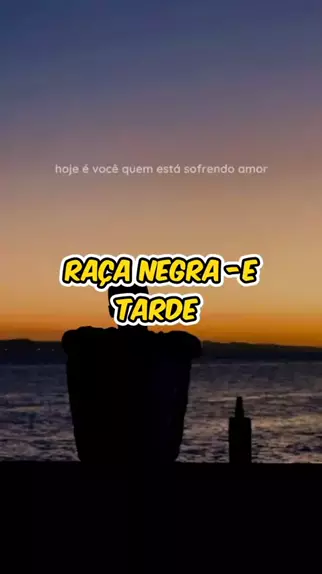 Hoje é você quem está sofrendo, amor🎶 - É Tarde De Mais