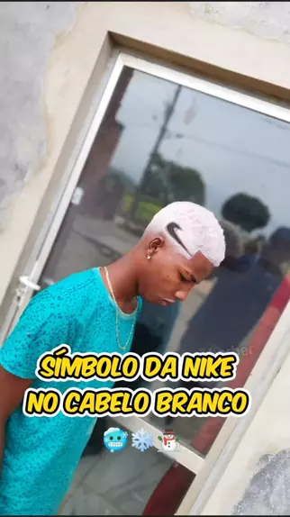 Simbolo da hotsell adidas no cabelo