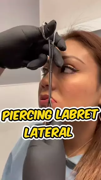 Labret lateral 💖 #labretlateral #piercing #perfuracaocorporal