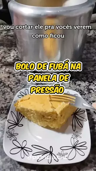 Bolo de Fubá - Panelinha