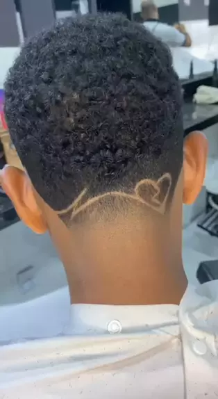 Corte de cabelo americano best sale com desenho