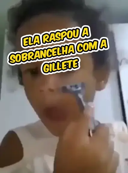 meme levantando a sobrancelha