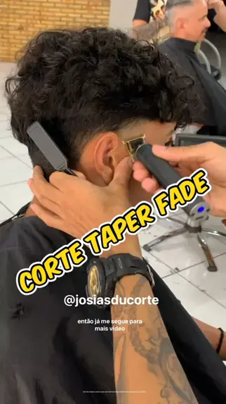 Taper fade cabelo sales liso