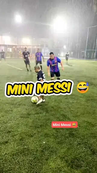 mini messi  Messi funny, Meme messi, Messi