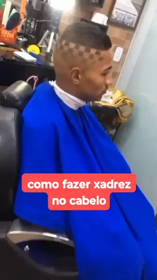 fazendo xadrez no corte de cabelo