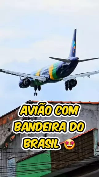 Chegam novos aviões da Azul com pinturas da bandeira do Brasil