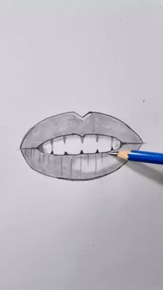 COMO DESENHAR BOCA A PARTIR DE UM CORAÇÃO 😲❤️👄 