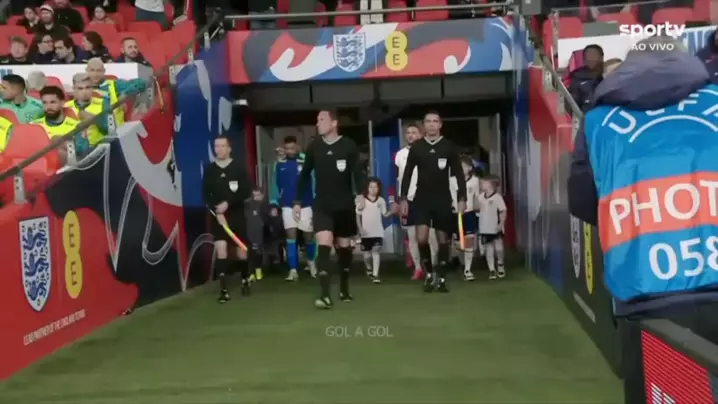 Inglaterra vs Brasil AO VIVO COM IMAGENS