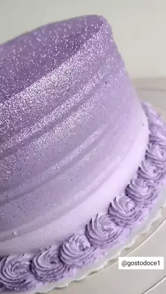 Bolo Wave Cake com glitter e borboletas ❤ 