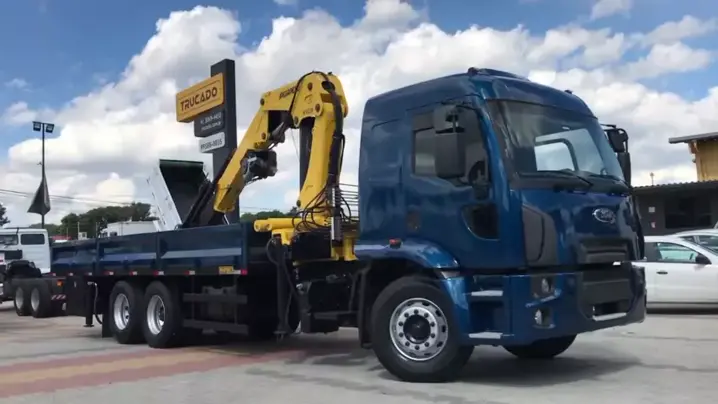 😱Caminhão Rebaixado Original da MERCEDES-BENZ?