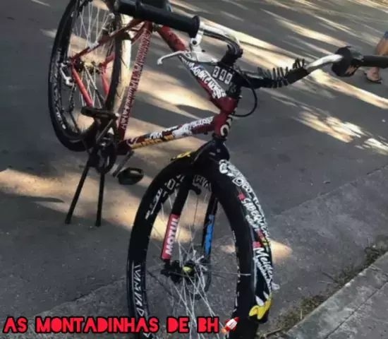 CapCut_apaixonada 244 de bicicleta