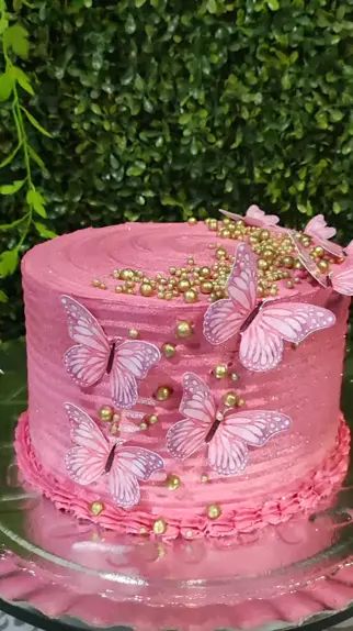 Viviane Cakes - Bolo Flower borboleta dourado com rosa🦋🦋🌷🌷