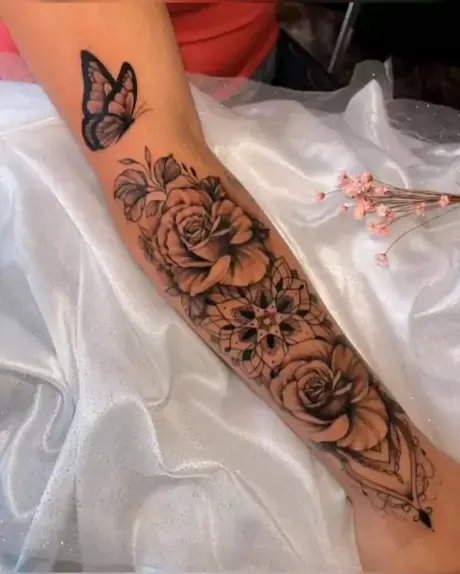 Tatuagem na mão feminina, Inspiração #tatuagem