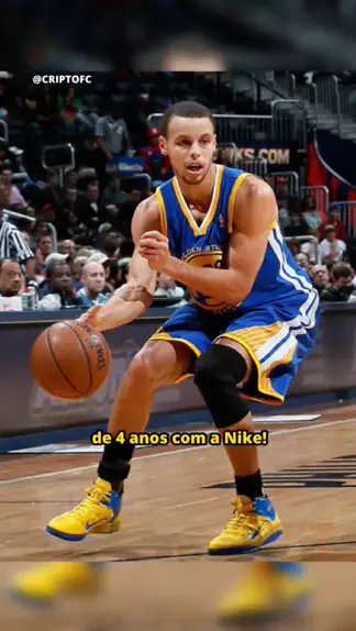 Curry deals wearing nike