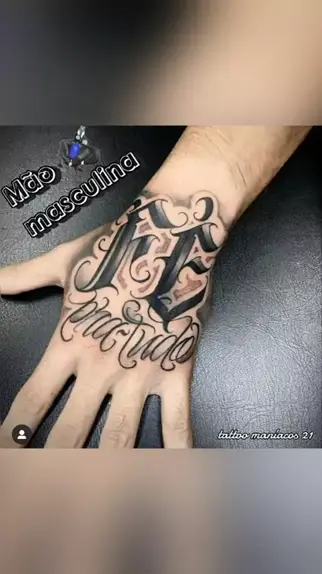 Tatuagem Masculina na Mão