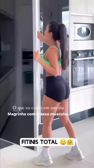 magrinha com corpo definido