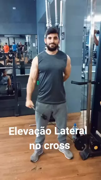 ➡️ ELEVAÇÃO LATERAL NO CROSS ‼️ #gymtok #treinodemusculação #gym #fitn