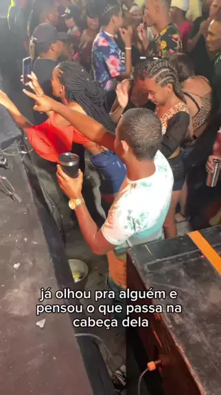 Já olhou para alguém e pensou o que se passa na cabeça dela? Se