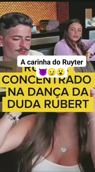 duda rubert dançando de biquini