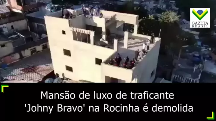 Mansão de luxo de traficante 'Johny Bravo' na Rocinha é demolida. Vídeo! -  Agora Notícias Brasil