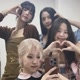 BLACKPINK._.
