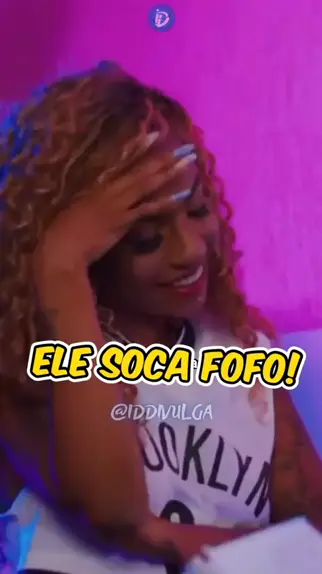 Soca tão fofo que é uma fofa socando kkkk 