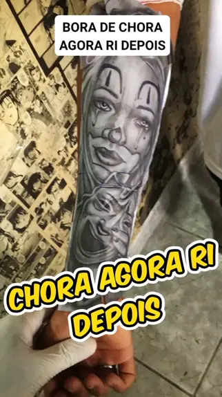 Qual o significado da tatuagem chora agora e ri depois