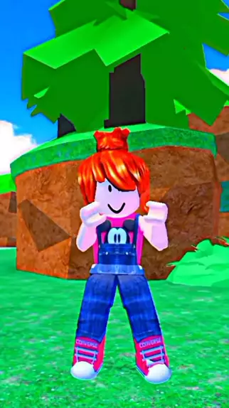 bonequinha do roblox dancando