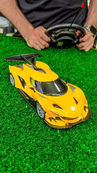 Testei o hot wheels de controle remoto que faz DRIFT! 🚗😱 