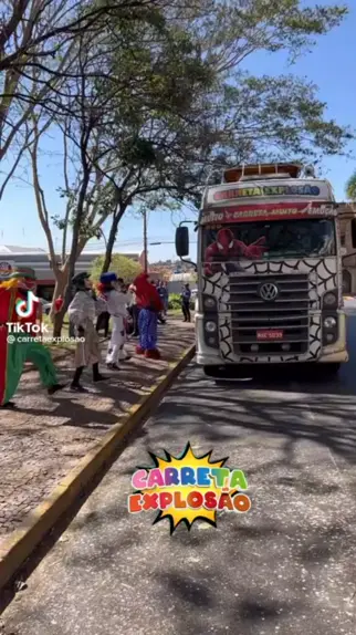 Carreta Explosão - A maior carreta da alegria do Brasil.