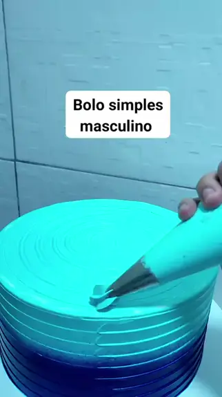 bolo pagode masculino