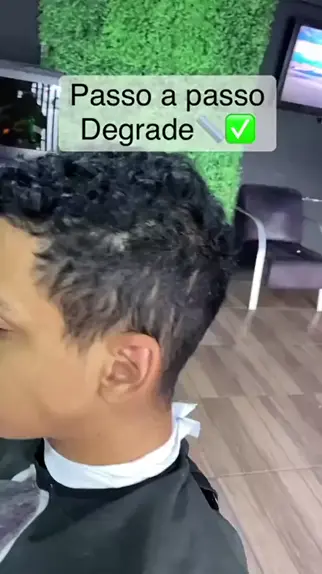 tutorial corte DEGRADÊ EM V marcado😱 