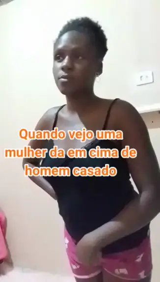 3 coisa q ninguém segura: 1. Fogo de morro a cima 2. Água de morro a baixo 3.  Mulher com vontade de dá. Safadeza Das Casadas - 1,1M Visualizações - -  iFunny Brazil