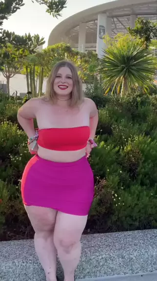 curvy krysta @curvy_krysta | Discover