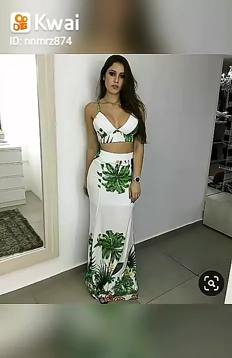 Saia longa com cropped para baixinhas top