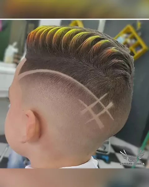 Corte de cabelo de menino hot sale com desenho