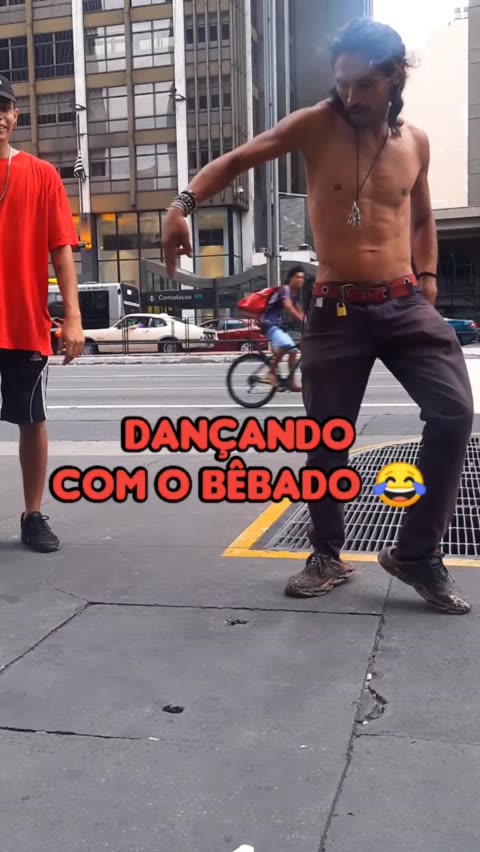 CASAL BÊBADOS DANÇANDO FUNK JACARAIPE ES É MUITO ENGRAÇADO @JH 