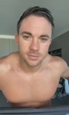 will parfitt selfie & will parfitt onlyfans accounKwai